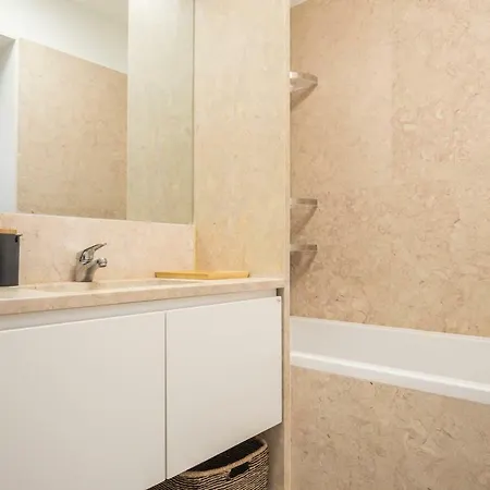 Διαμέρισμα Trendy & Classic 2bedroom