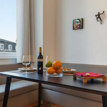 Trendy & Classic 2bedroom Lisbon