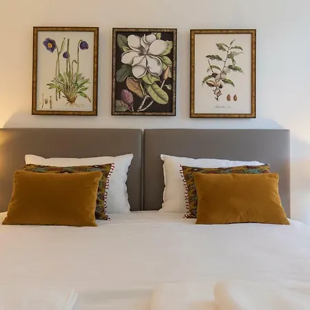 Trendy & Classic 2bedroom Apartment *