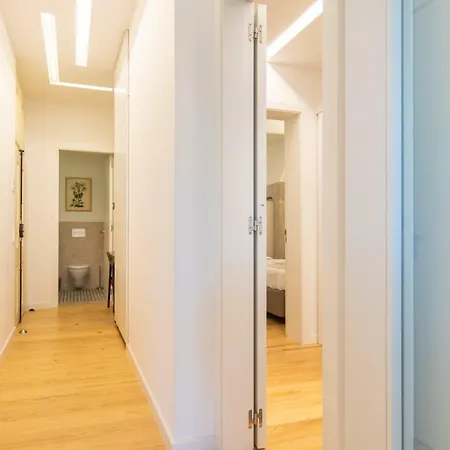 Trendy & Classic 2bedroom Apartment